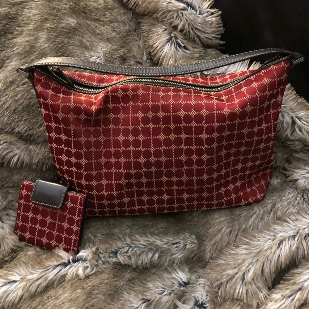 Authentic 👍 Vintage Kate Spade purse and wallet.